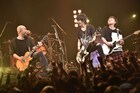 シド明希、AKi初ソロライブでNirvanaカバーも披露