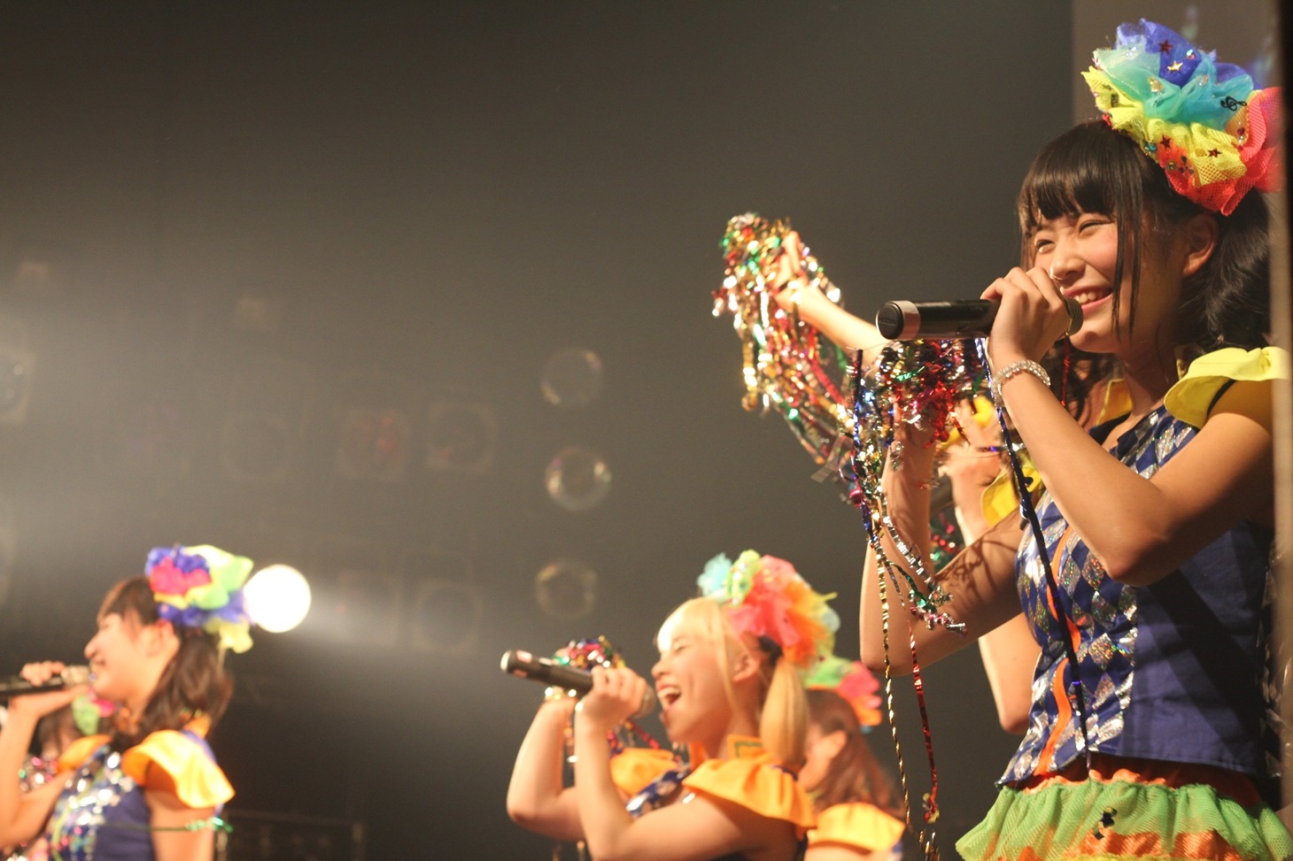 FES☆TIVEのライブの様子。