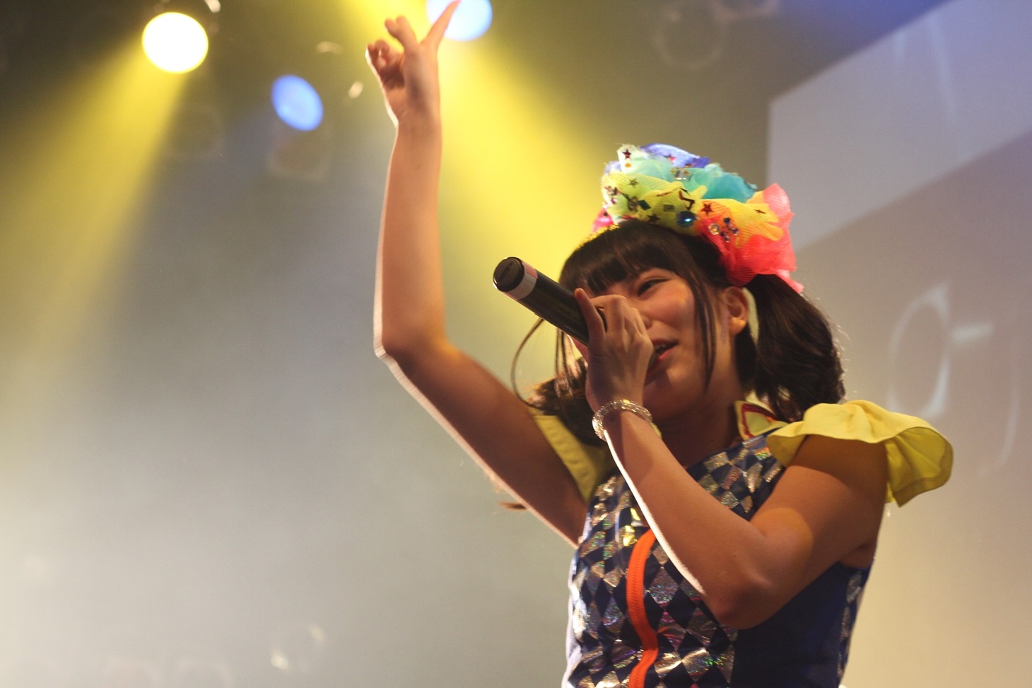 FES☆TIVEのライブの様子。