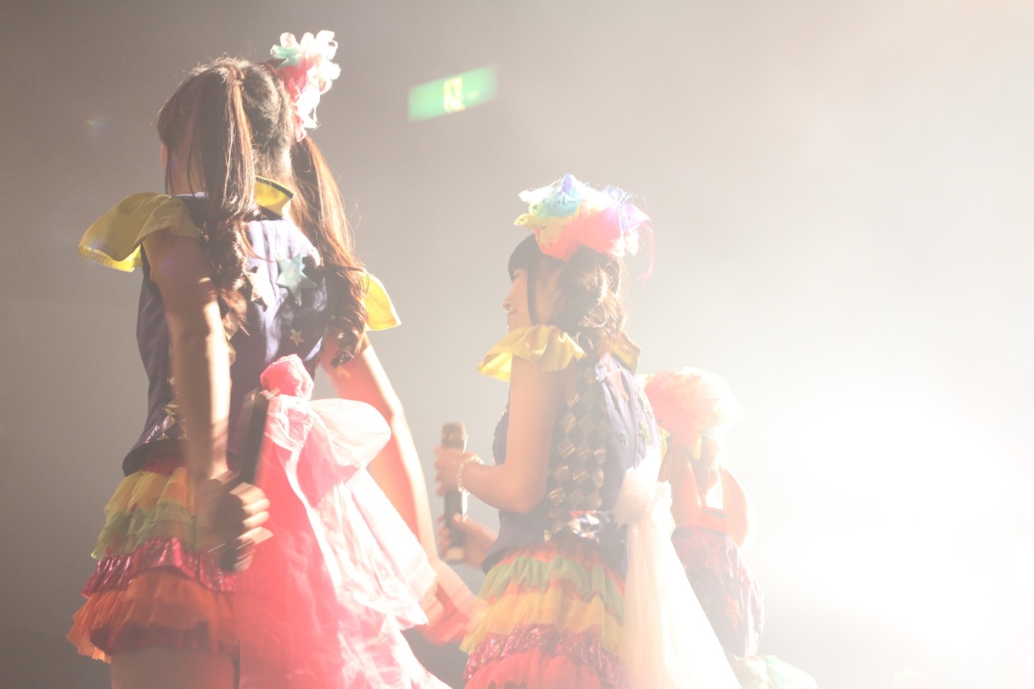 FES☆TIVEのライブの様子。