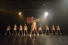 GEMによるライブの様子。