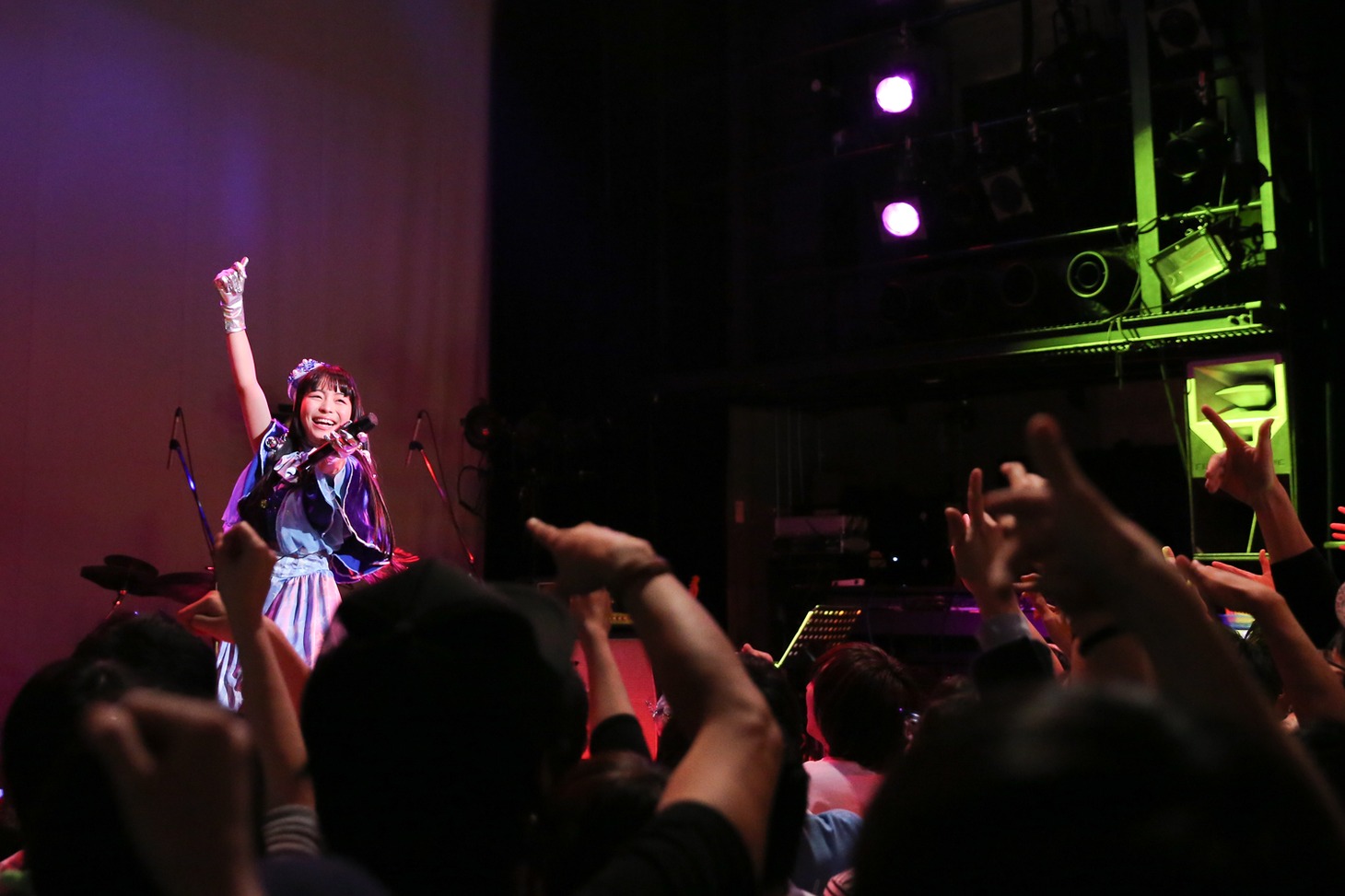 「Yufu Terashima 1st Solo Live #Yufu Flight」の様子。