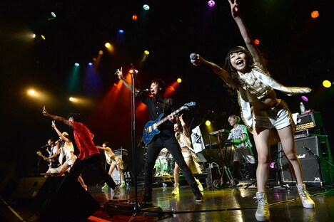 LIFriendsと東京女子流によるコラボレーション。