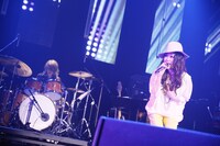 JUJU（撮影：石井亜希）