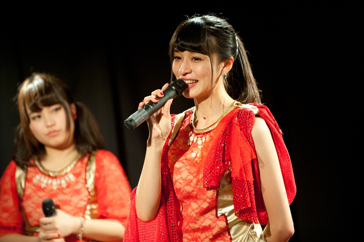新たな決意と感謝の気持ちを語る四島早紀。