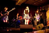 野佐怜奈とブルーヴァレンタインズ