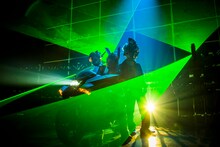 「SAMURIDER」を披露するシクラメン。