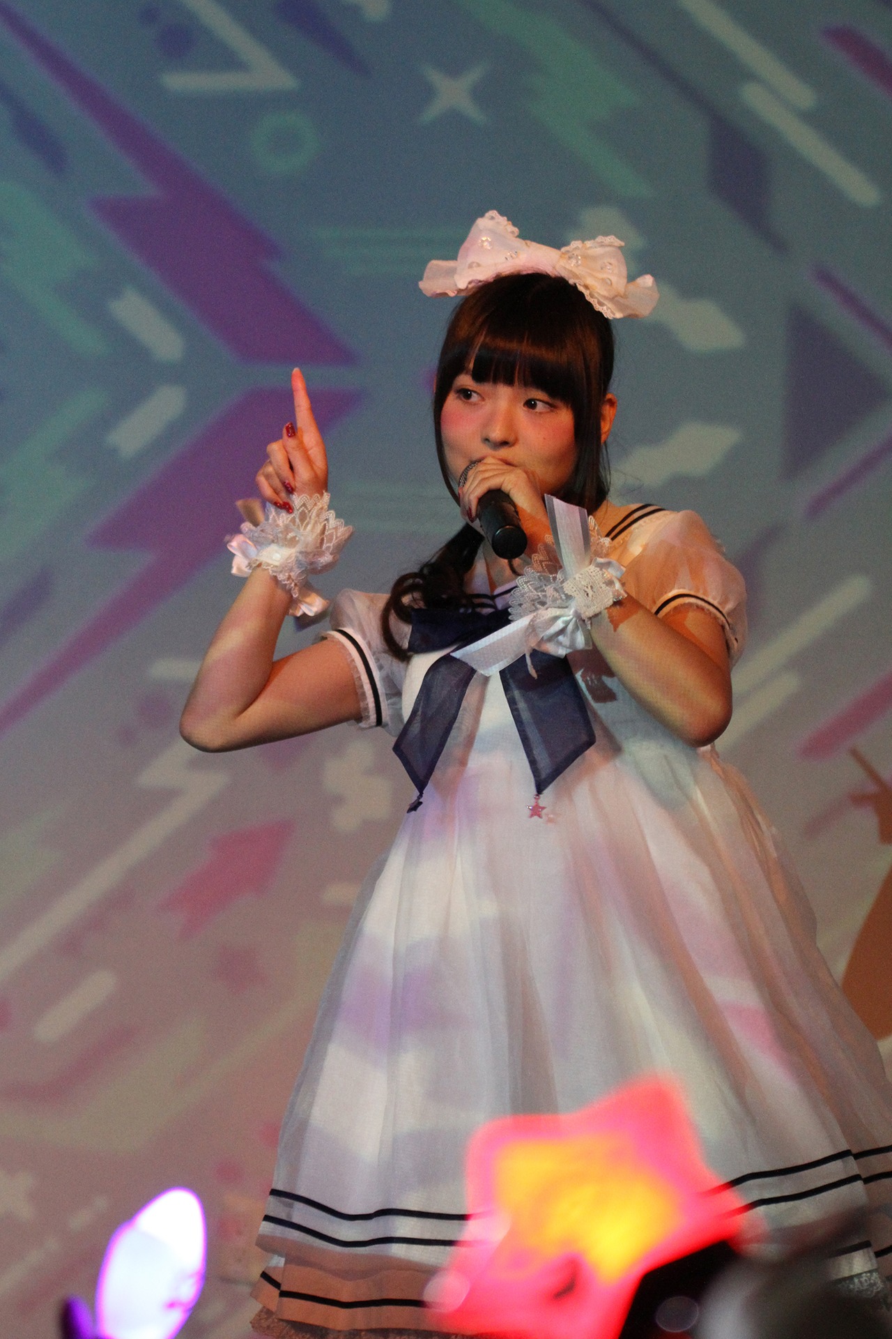 上坂すみれ