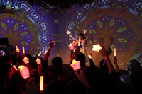 上坂すみれ「天国LIVE」の様子。