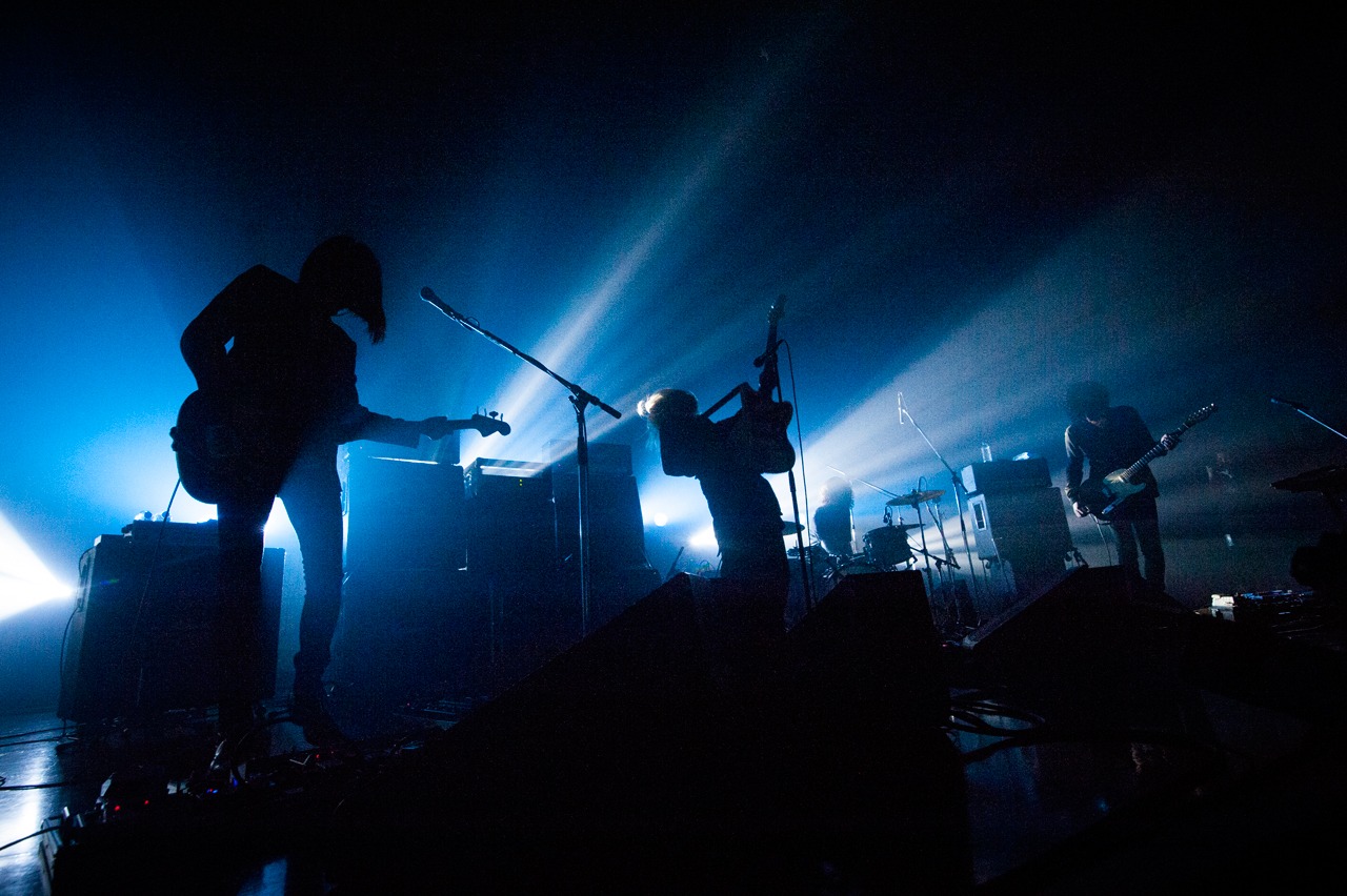 THE NOVEMBERS