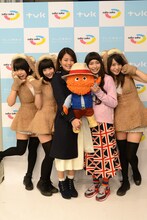 NANAE（7!!）、トミタ栞、あゆみくりかまき、番組キャラクターのポンモップ。