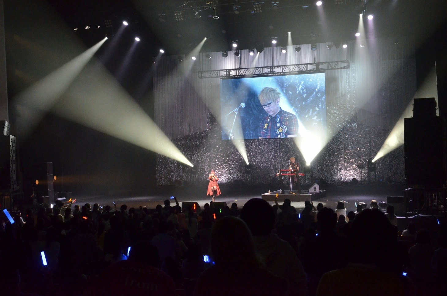 GARNiDELiA