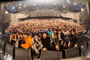 「Welcome![Alexandros]LIVE」なんばHatch公演の様子。（Photo by KAZUKI WATANABE）
