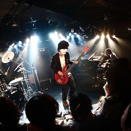 まらしぃ擁するピアノインストバンド、ろじえもがワンマンツアー敢行