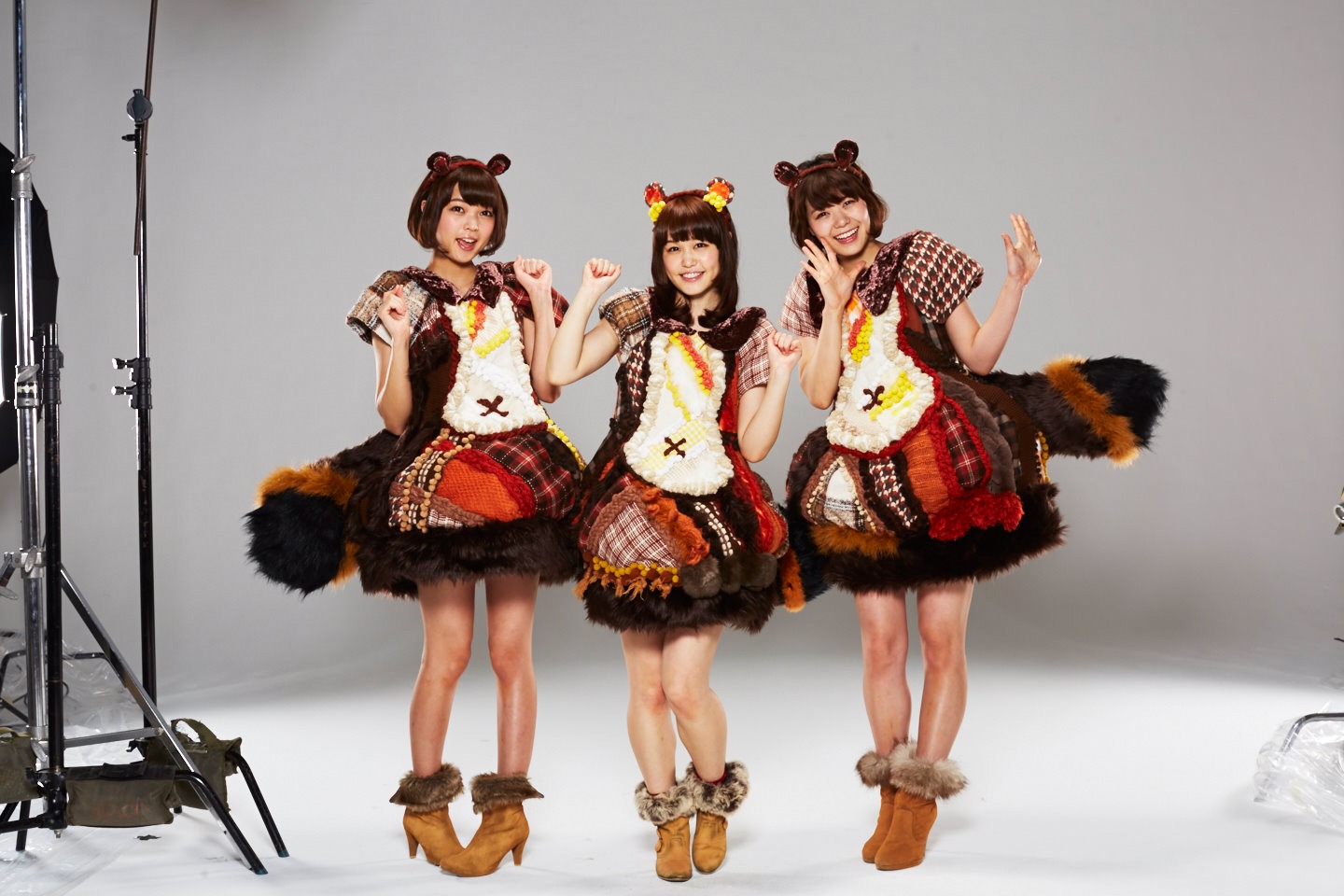 タヌキに扮したNegicco。耳のデザインはそれぞれ異なる。
