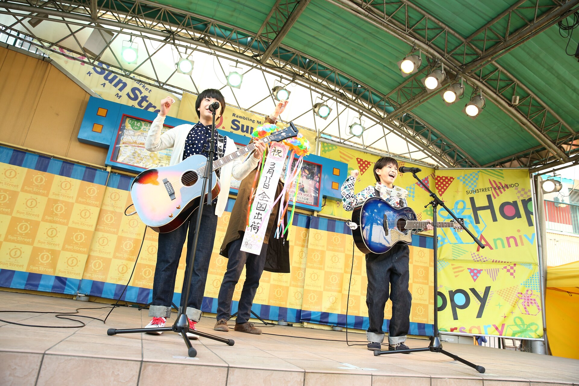 M!LK、MAGiC BOYZ、さくらしめじ亀戸でフレッシュ競演 - 音楽ナタリー