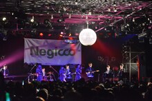 写真は「Negicco at LIQUIDROOM Road of Negiiiiii ～Negicco One Man Show～ 2015 Winter」の様子。