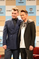 左からサム・スミス、今市隆二（三代目 J Soul Brothers）。