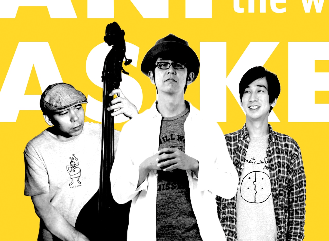 左から上地gacha一也（B）、ハシケン（Vo, G, Piano, Banjo）、伊藤大地（Dr）。