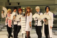 左から榊原タツキ、朴ウィト、神生アキラ、ソソ子先生（LiLiCo）、泉奏、九瓏ケント。