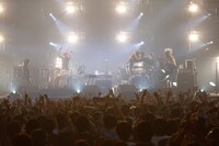 三吉ツカサ写真集「the HIATUS PICTURES FROM ONE NIGHT」掲載写真。