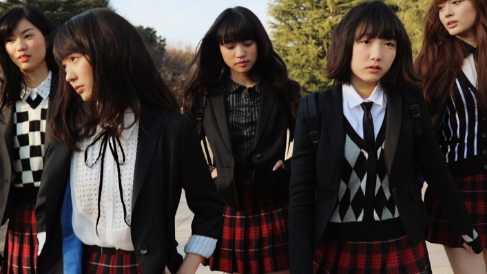 夢みるアドレセンス「Bye Bye My Days」PVのワンシーン。