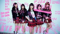 夢みるアドレセンス「Bye Bye My Days」PVのワンシーン。