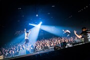 「2VOX tour 2014-2015」Zepp Divercity TOKYO公演の様子。