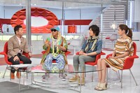 左から上田晋也、DJ KOO、藤木直人、森泉。(c)日本テレビ