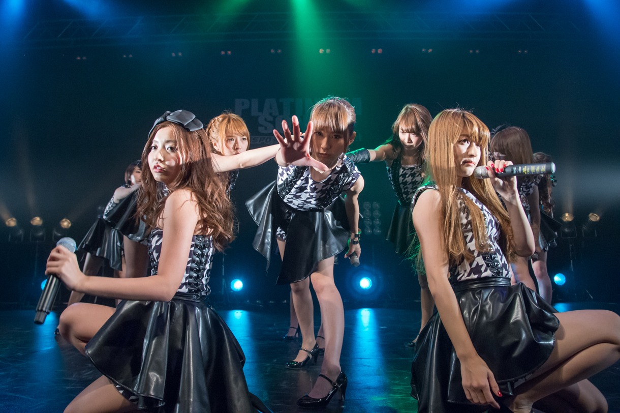 prediaによるライブの様子。