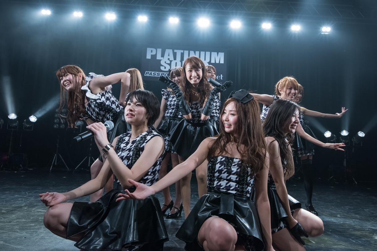 prediaによるライブの様子。