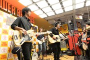 ウソツキ「『新木場発、銀河鉄道は行く。』発売記念インストアツアー」タワーレコード渋谷店の様子。