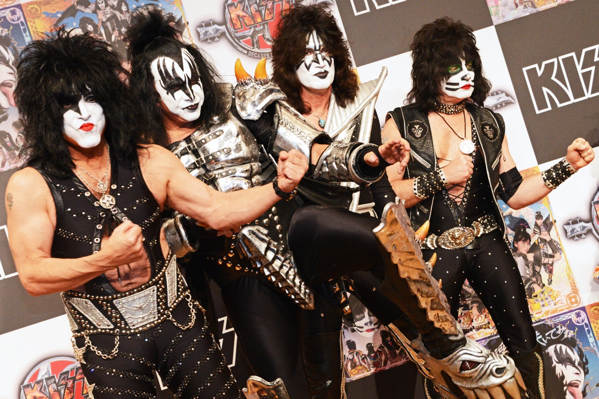Kiss