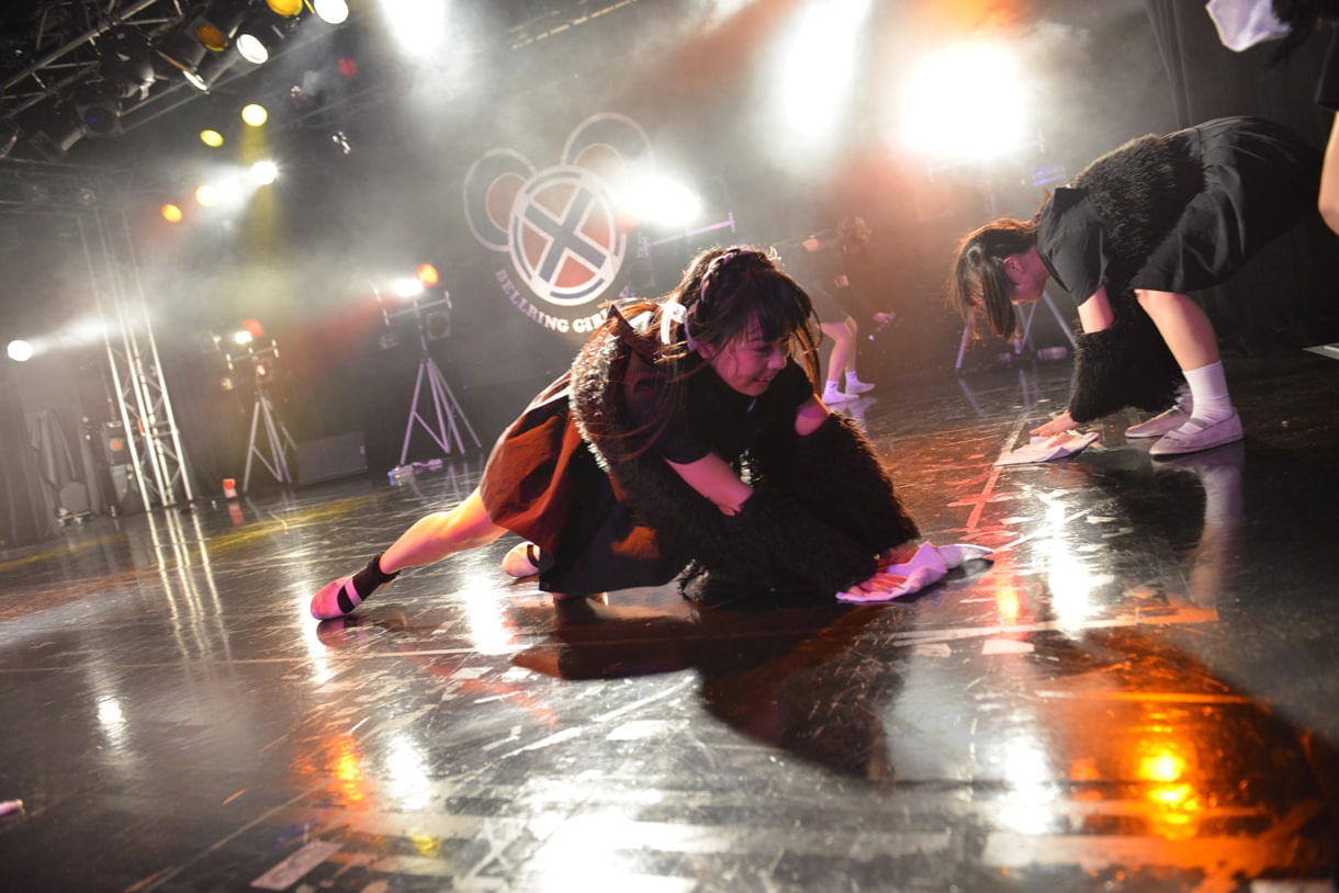 ベルハー「Shigeru充」2日目は新宿BLAZEで“ぞうきんがけ”