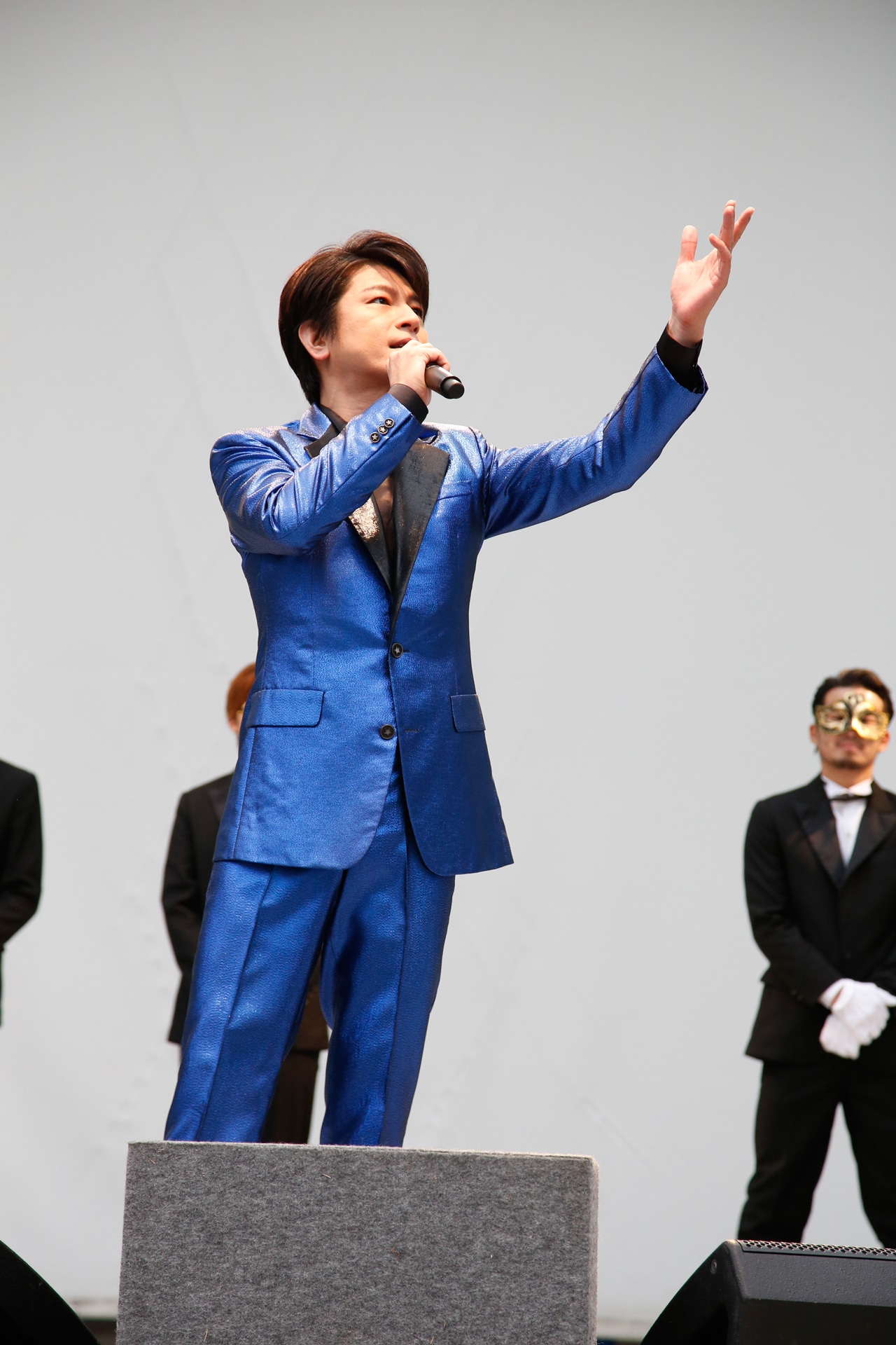 及川光博