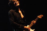 上原子友康（撮影：石井麻木）