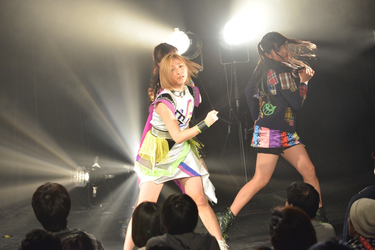 Cheeky Paradeによる3周年記念イベントの様子。