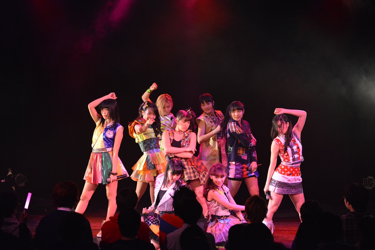 Cheeky Paradeによる3周年記念イベントの様子。