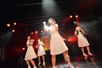 アイドルネッサンスによるライブの様子。