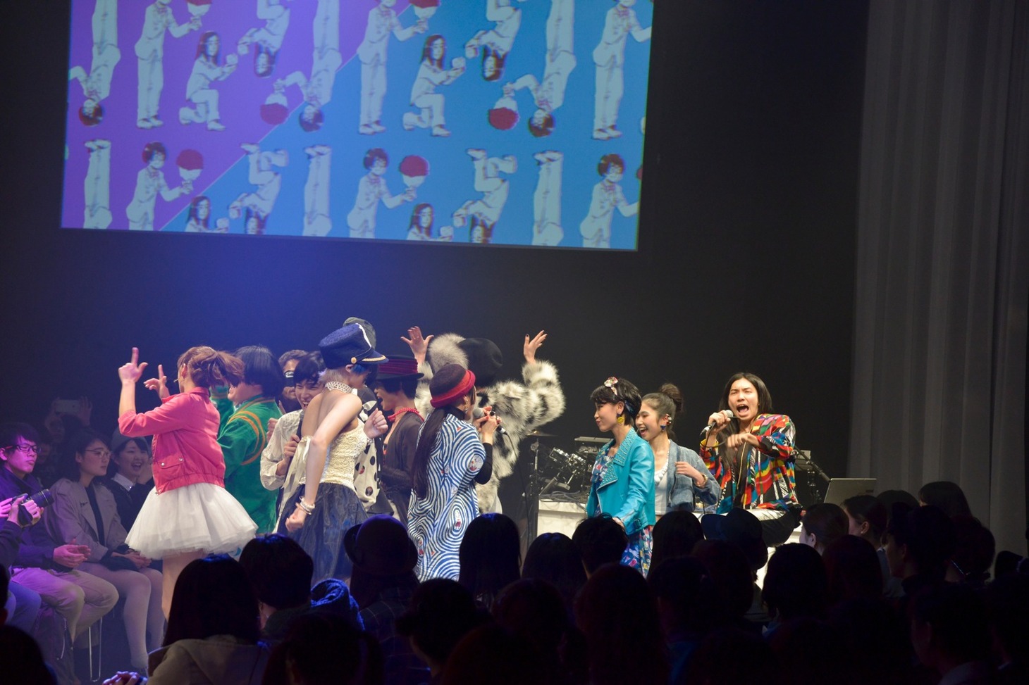 「VANTAN STUDENT FINAL 2015」第2部の様子。