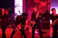 「MUSIC FAIR」出演時の東京スカパラダイスオーケストラ。 (c)フジテレビ