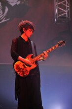 K.A.Z（撮影：今元秀明、岡田貴之）