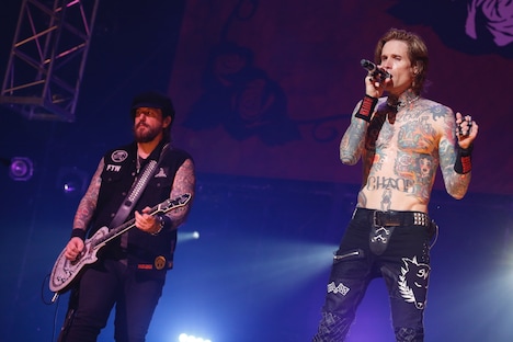 Buckcherry（撮影：今元秀明、岡田貴之）