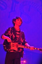 K.A.Z（撮影：今元秀明、岡田貴之）