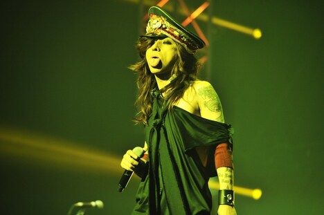 sads（撮影：今元秀明、岡田貴之）