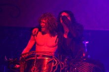 「SEX BLOOD ROCK N’ ROLL」で実現したVAMPSとNothing Moreのコラボセッションの様子。（撮影：今元秀明、岡田貴之）