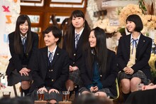 「A-Studio」出演時のももいろクローバーZ。 (c)TBS