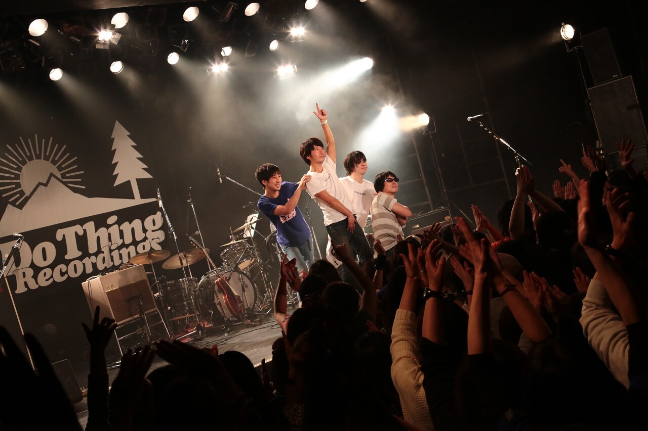 真心ブラザーズ「Do Sing Tour with Low Down Roulettes」最終公演の様子。