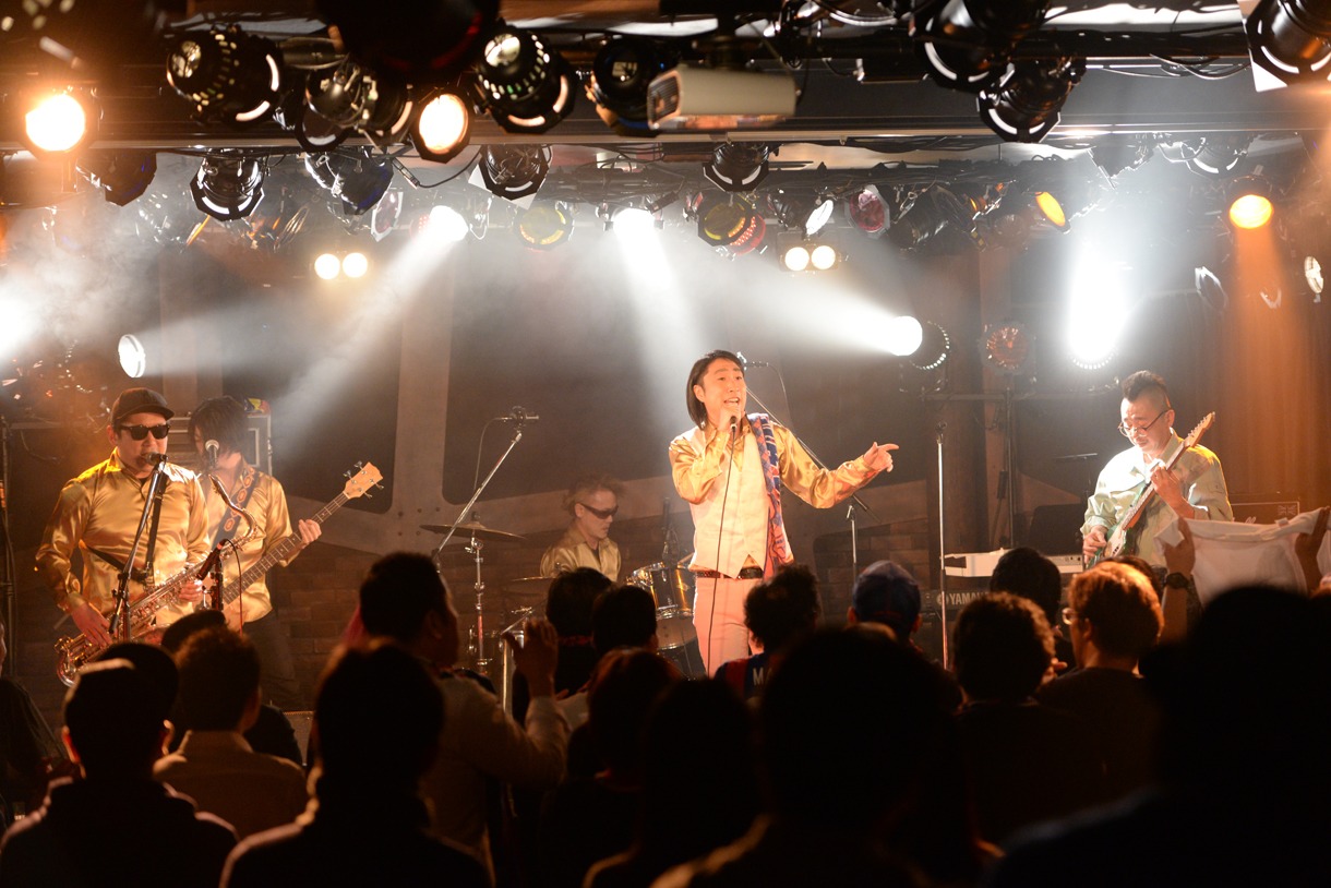 TOKYO FRIDAY NIGHT
