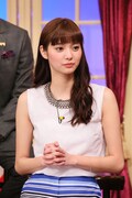新川優愛 (c)日本テレビ
